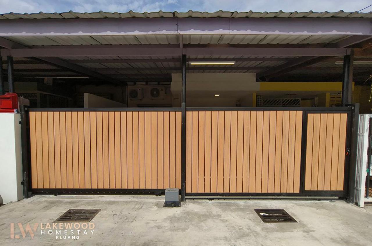Holiday home Lakewood Muji Style Video Game Neflix Near Aeon Kluang